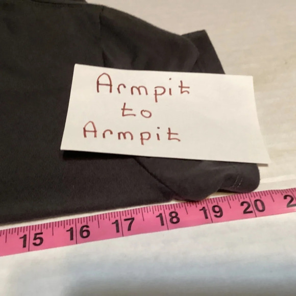 Schitt’s creek SZ S graphic tee funky edgy floral print grunge goth Netflix - Picture 5 of 6